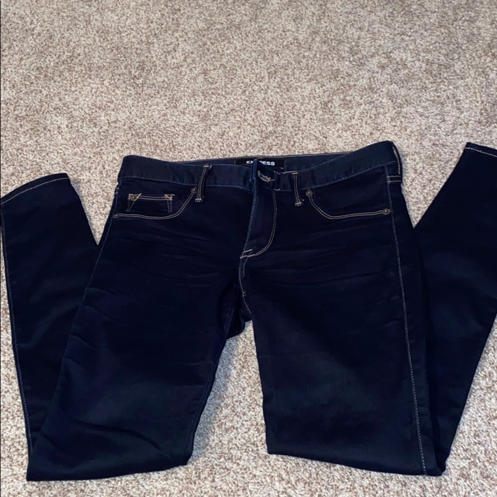 Express dress top and low rise leggings
